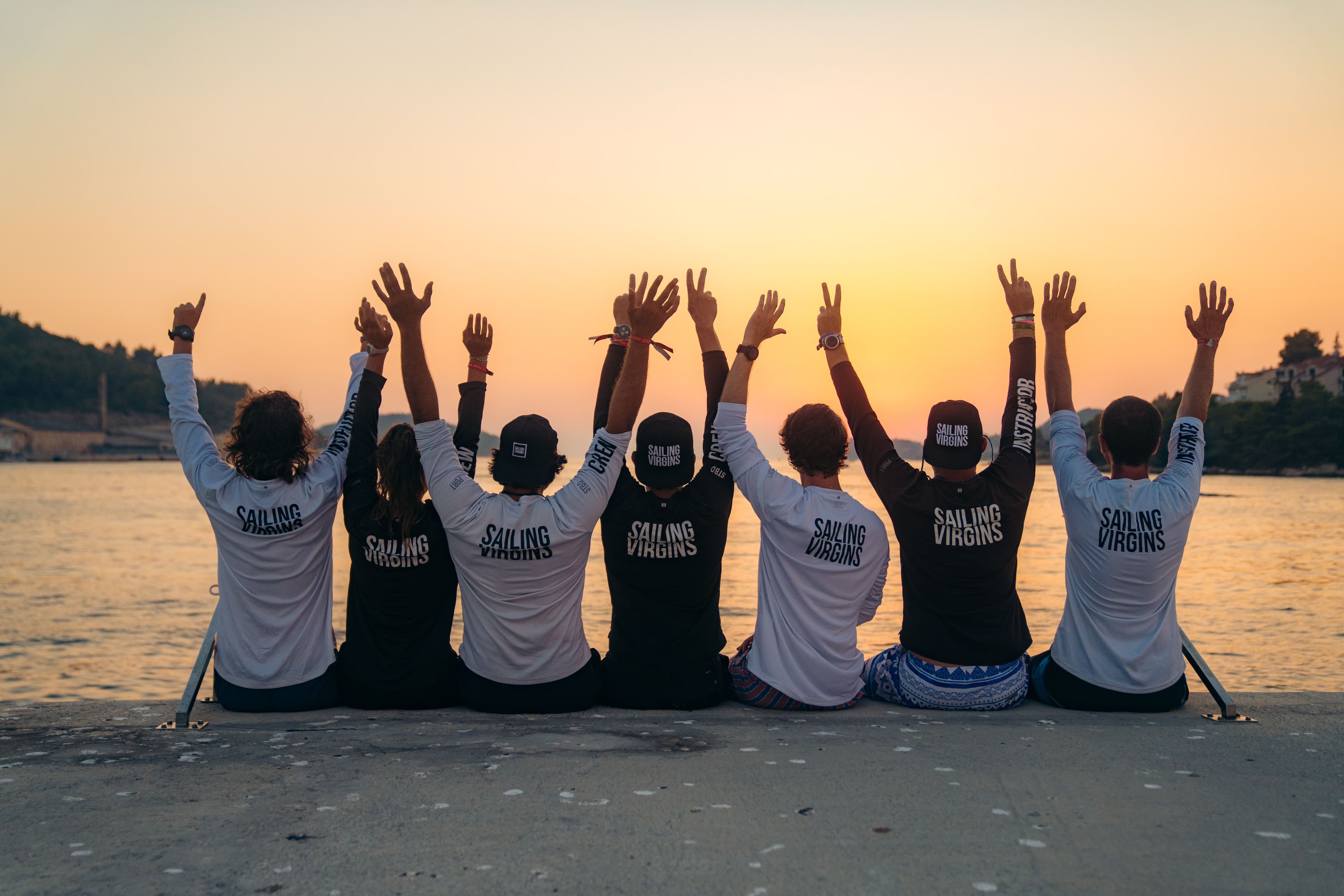 The Power of Disconnection: Why Unplugging on a Sailing Retreat Can Boost Your Productivity