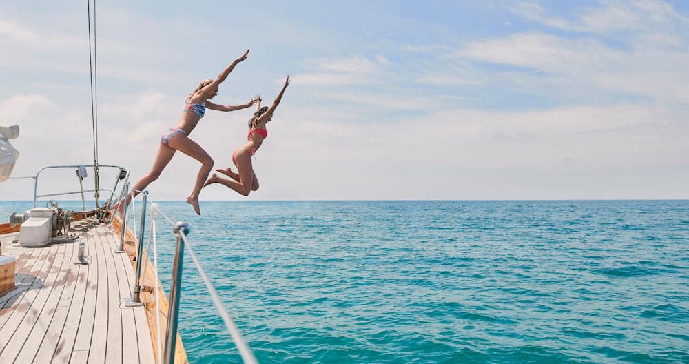 Why Your Next Corporate Retreat Should Be on a Sailboat
