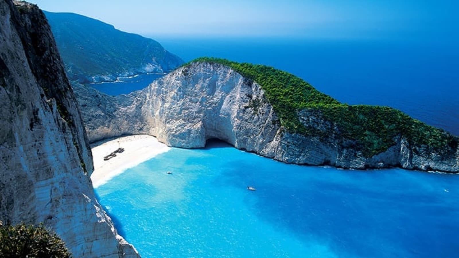 Before & After Your Greece Sailing Course: Hidden Gems, Local Tips, and Where to Stay, Eat & Explore