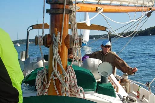 How to Reduce Weather Helm: Causes, Fixes & Sail Trim Adjustments