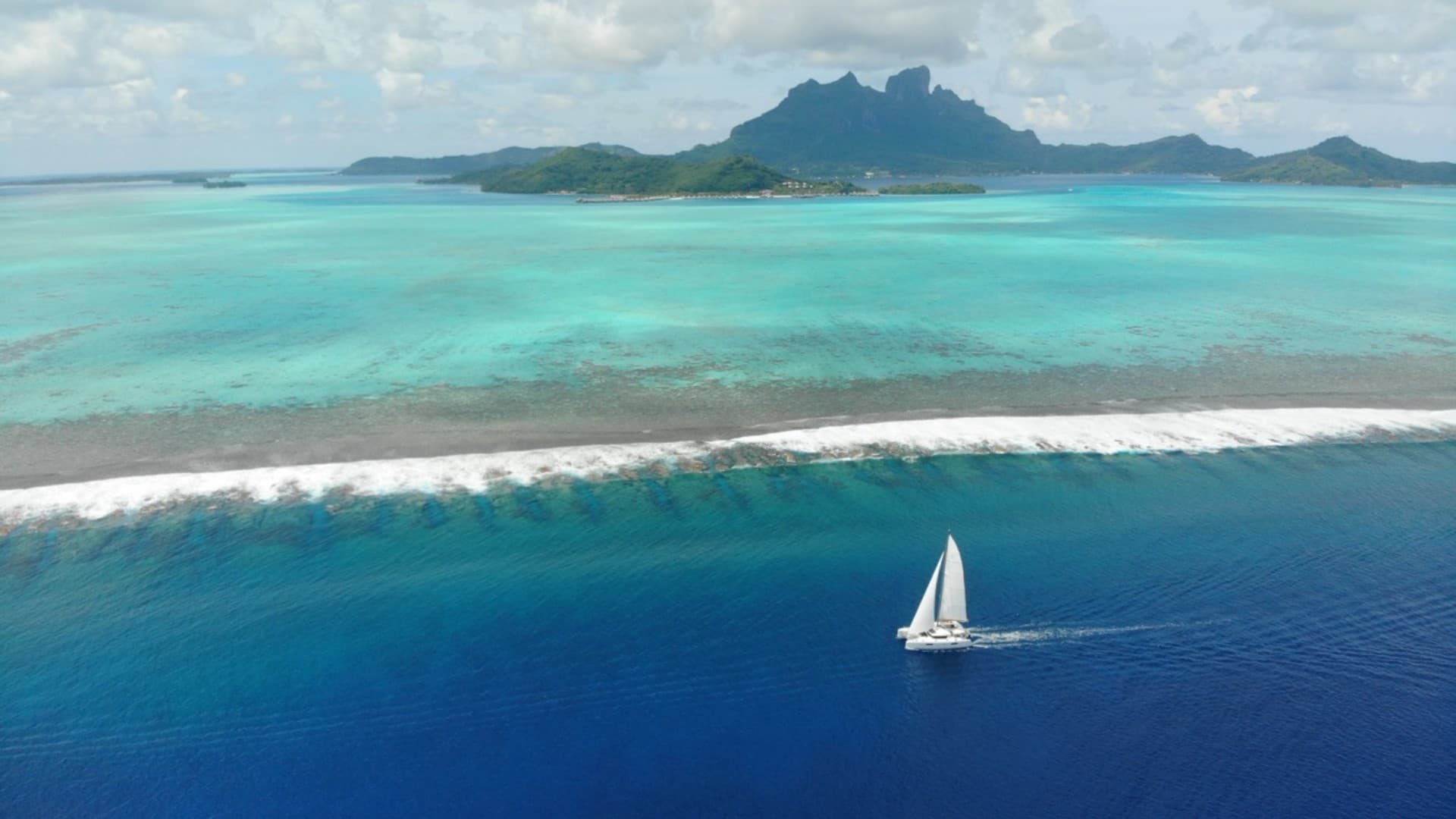 The Signature Series – Luxury Catamaran